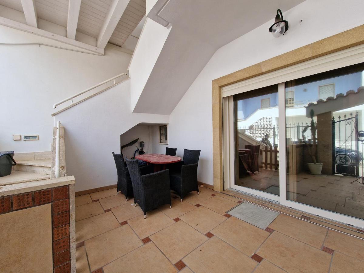 Trilocale Climatizzato Al Centro Di Torre San Giovanni Екстер'єр фото